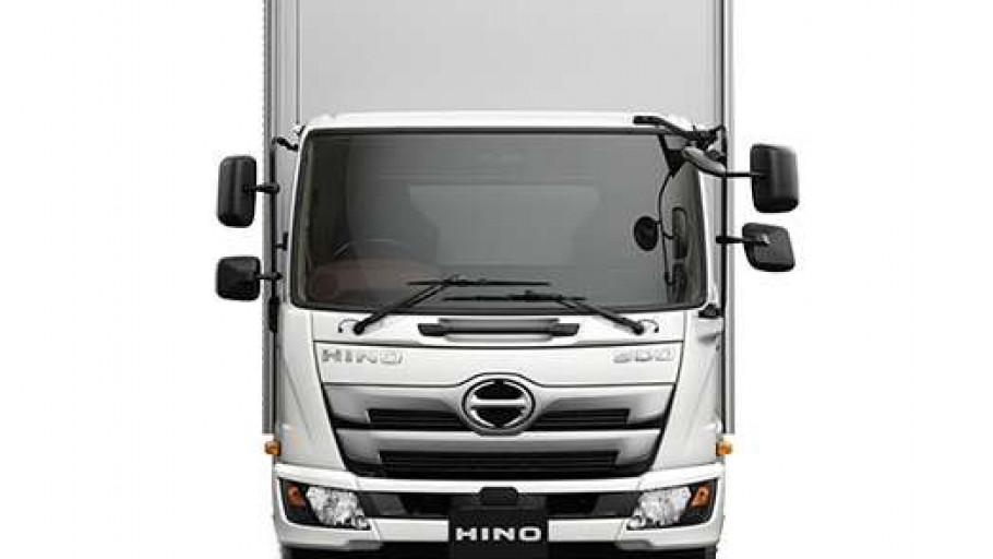 Pemerintah Jepang Cabut Sertifikasi Mesin Hino