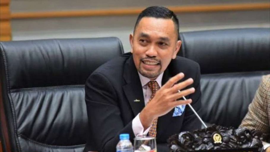 Ahmad sahroni Siap Belikan Motor Buat Polisi yang Cegah Kecelakan