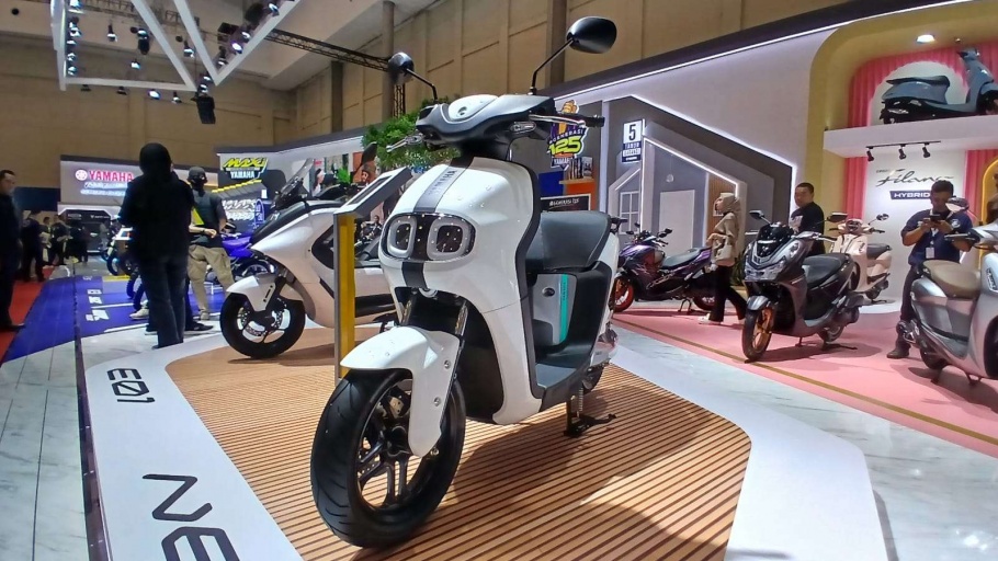 Yamaha Neos
