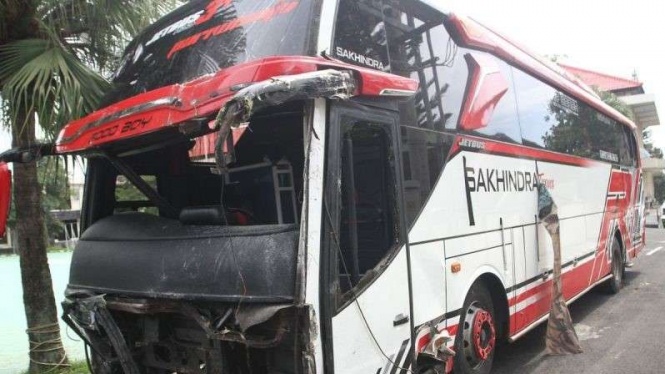Persaingan Tak Sehat Kerap Sebabkan Kecelakaan Bus di Indonesia
