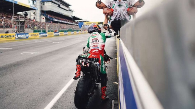 Cerita Johann Zarco Usai Menang di GP Prancis, Ada Peran Sang Ibu
