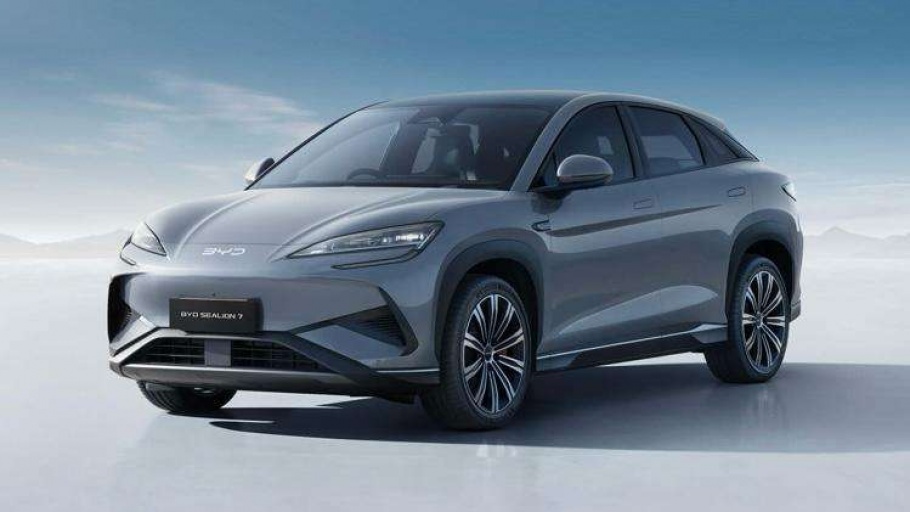 10 Mobil Listrik Terlaris April 2025, BYD Masih Mendominasi