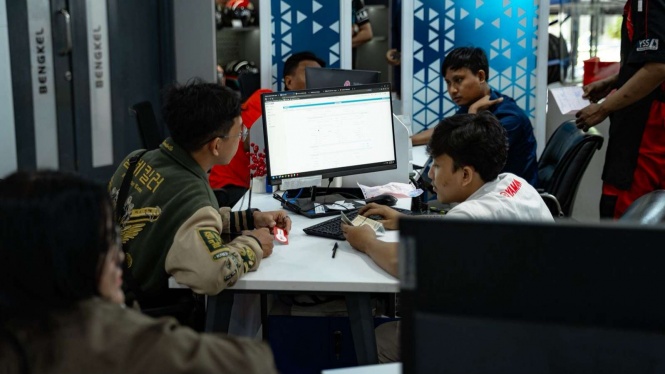 Service Motor di Bengkel Resmi, Ketahui Keuntungannya 