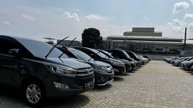 Penjualan Mobil Baru Lesu Bikin Balai Lelang Kendaraan Waspada