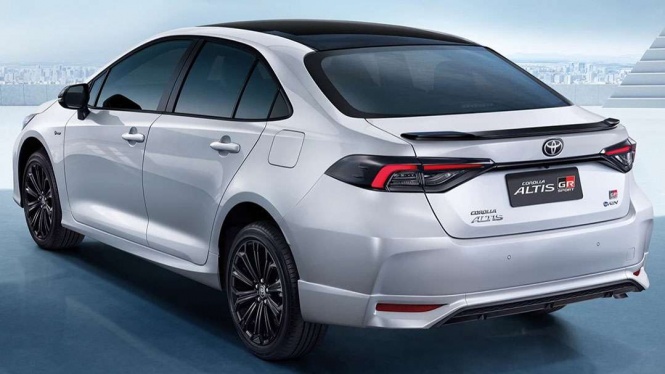 Toyota Corolla Altis Hybrid