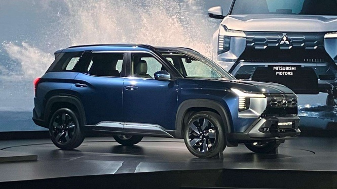 Mitsubishi Destinator