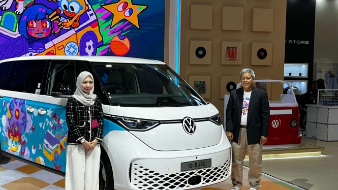 Mobil Listrik Volkswagen ID Buzz Tampil Beda di GIIAS 2025