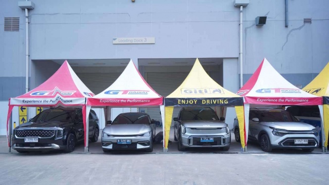 Kia EV4 Mejeng di GIIAS 2025, Banyak Program Menarik