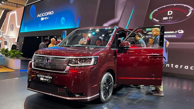 Catat Kelebihan Honda Step WGN e:HEV yang Patut Dipertimbangkan