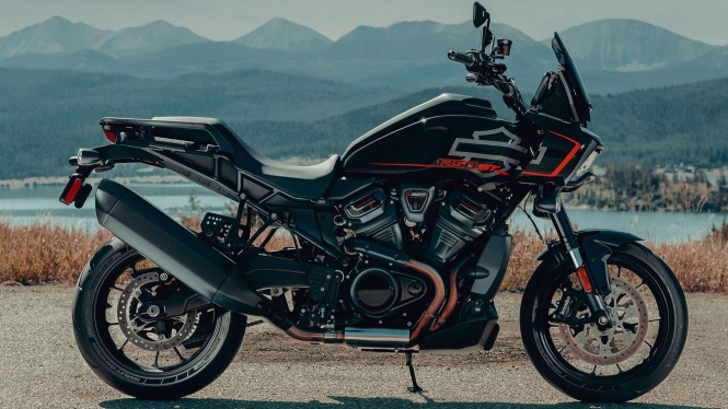 Harley-Davidson Pan America 1250 ST Debut di GIIAS, Siap Touring