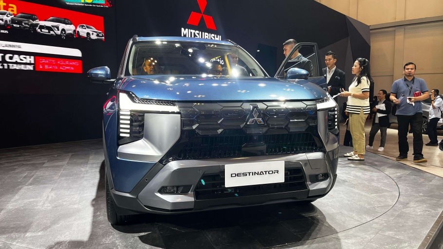 2.000 Mitsubishi Destinator Dipesan, Varian Ultimate Diburu