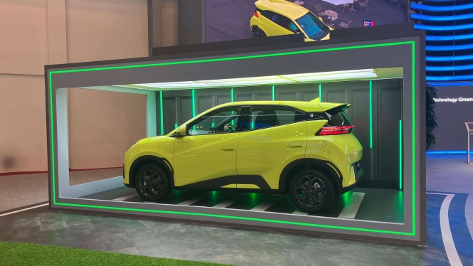Keseruan Booth BYD di GIIAS 2025, Ada VR Vision sampai Atto 1