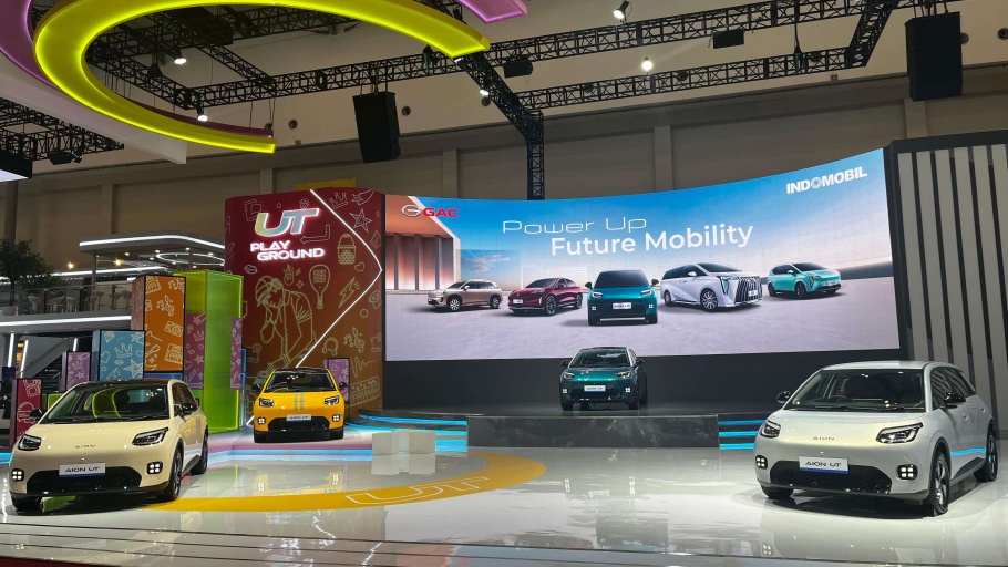 AION UT Hadir di GIIAS 2025, Simak Perbedaan Kedua Variannya