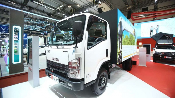 Isuzu ELF