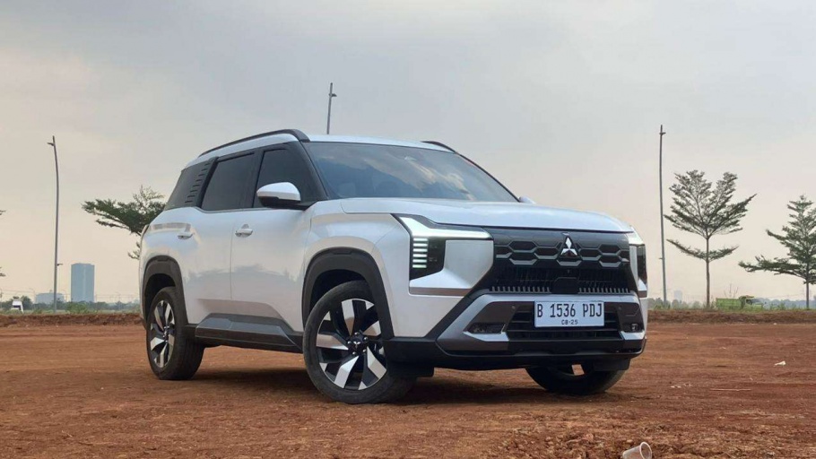Mitsubishi Destinator