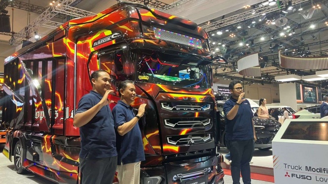 Mitsubishi Fuso di GIIAS 2025