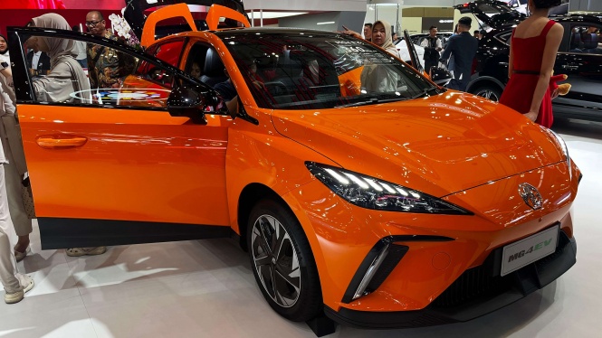 Daftar Harga Mobil Baru yang Turun di GIIAS 2025, BinguoEV