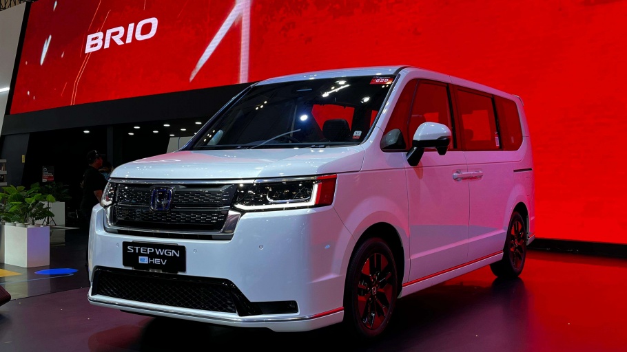 20 Honda Step WGN e: HEV Diserahkan ke Konsumen di GIIAS 2025