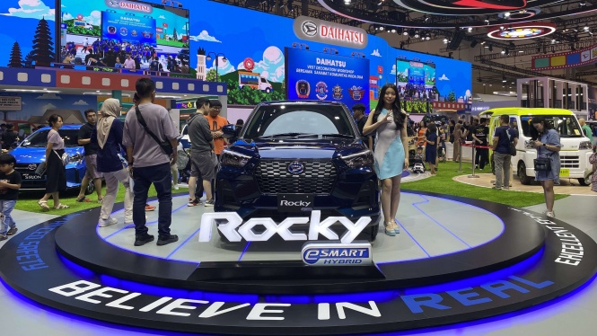 Daihatsu Rocky hybrid