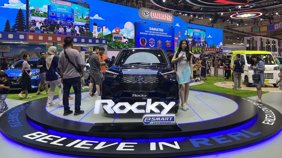 Daihatsu Raup 580 SPK di GIIAS 2025, Rocky Hybrid Jadi Primadona
