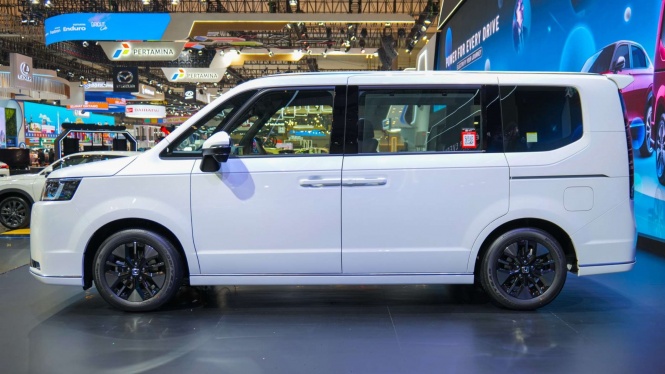 Honda Step Wgn e:HEV
