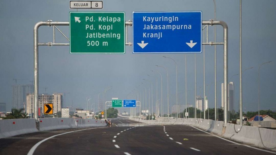Tarif tol Becakayu