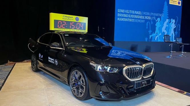 Mobil Listrik BMW dan Mini Ambil Bagian di Maybank Marathon Bali