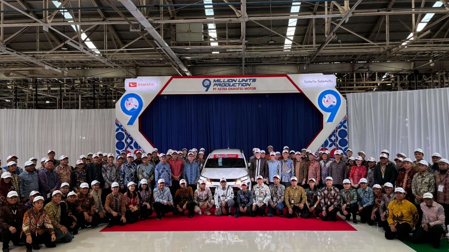 Daihatsu Rayakan Produksi Sembilan Juta Mobil