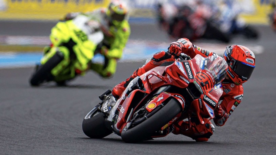 Hasil MotoGP Hungaria 2025: Marquez Berjaya, Martin Keempat
