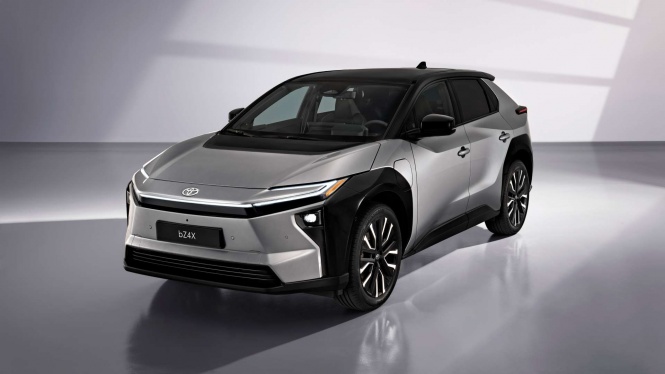 Harga Toyota bZ4X Versi CKD
