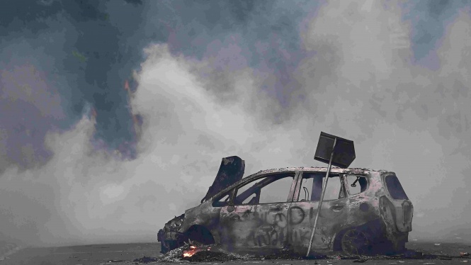 Mitigasi Saat Terjebak Demo di Dalam Kendaraan, Agar Tidak Diamuk