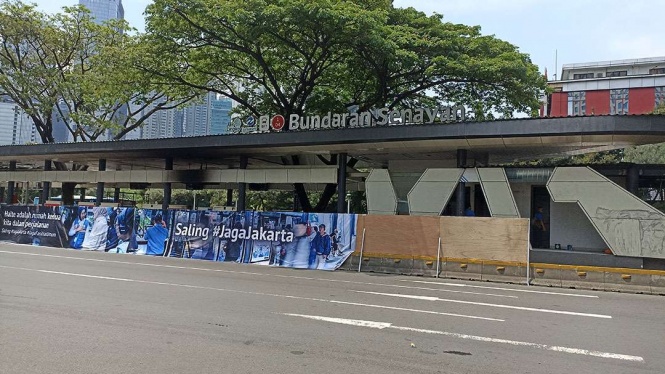 Transjakarta Bus Stop