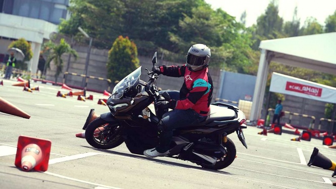 Honda ADV 160