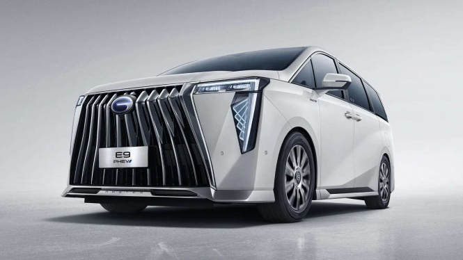 GAC Siap Bawa Mobil Hybrid Perdana buat Pasar Indonesia