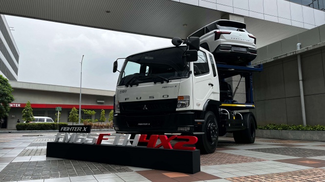 Fuso Fighter X FM65