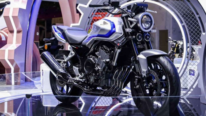 Honda Pamerkan Dua Moge Baru, Usung Mesin 500 Cc