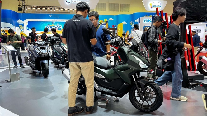 Honda ADV 160 Baru Tampil Menggoda di IMOS 2025
