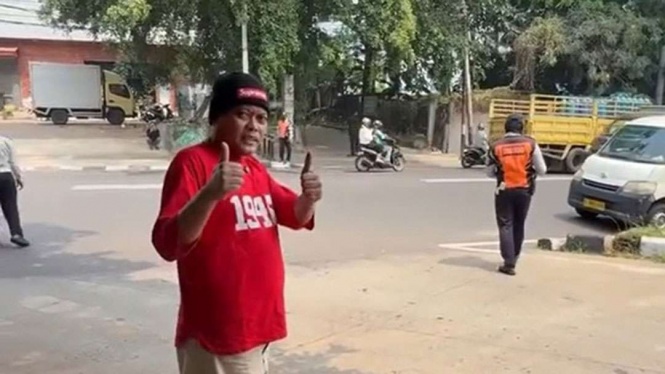 Sule kena tilang
