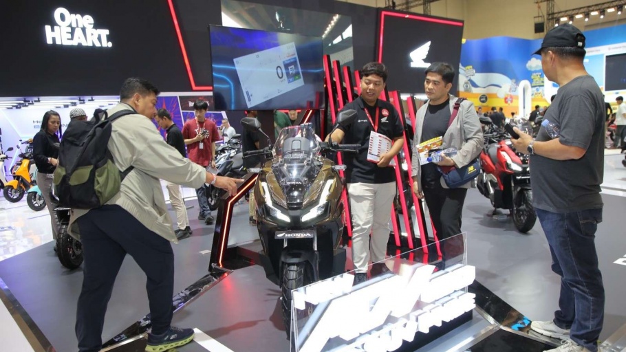Honda ADV 160 Jadi Primadona di IMOS 2025, Dominasi Penjualan