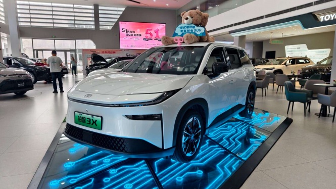 Toyota bZ3X Setir Kanan Debut, Harga di Bawah Rp 1 M