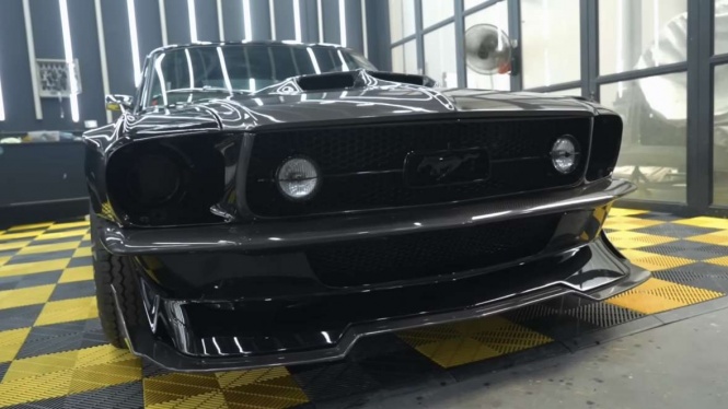 Ford Mustang Palsu milik Rifar Sungkar