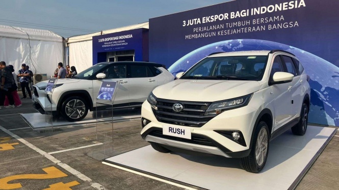 Toyota Resmi Ekspor 3 Juta Mobil dari Indonesia