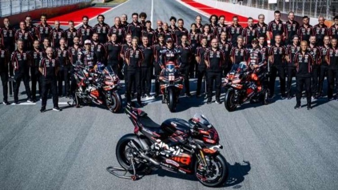 Replika Motor Balap Bezzecchi dan Martin di MotoGP Ludes Terjual