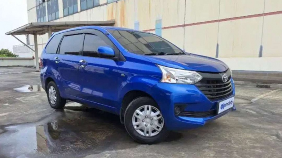 Toyota Avanza bekas