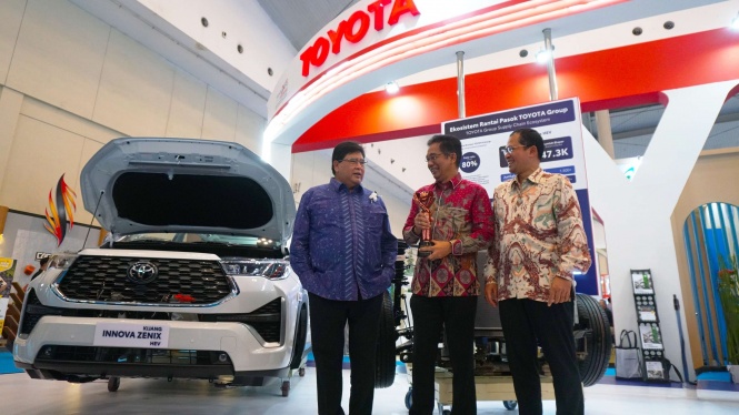 Toyota Raih Penghargaan, Apresiasi Ekspor 3 Juta Unit