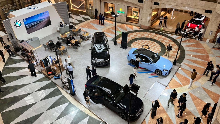 Strategi BMW Gairah Pasar Mobil Premium di Akhir Tahun