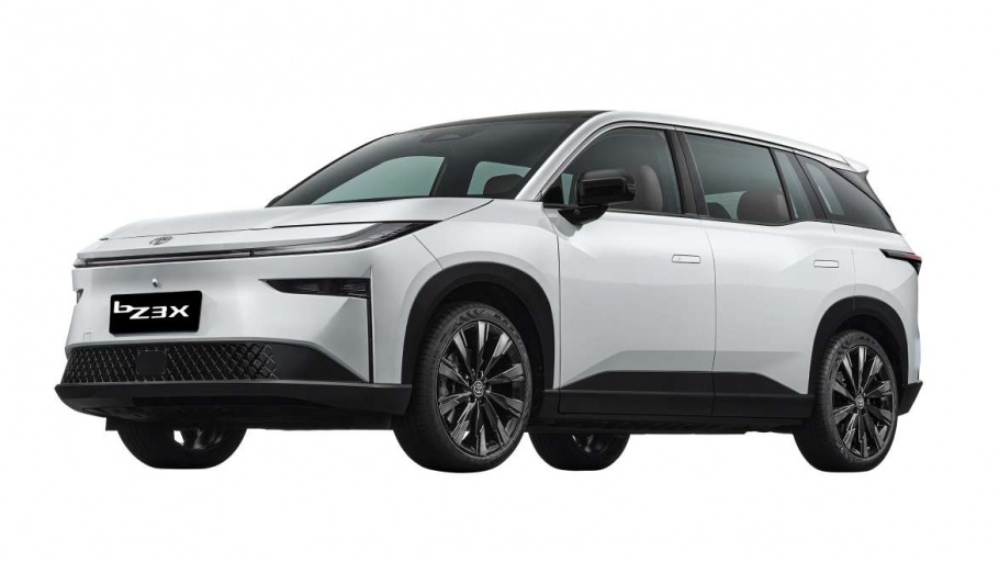 Toyota bZ3X Setir Kanan Meluncur, Harga Setara Aion V