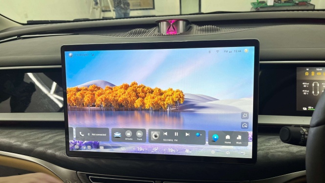 Inspirasi Modifikasi Mobil Listrik Denza D9, Bikin Makin Premium