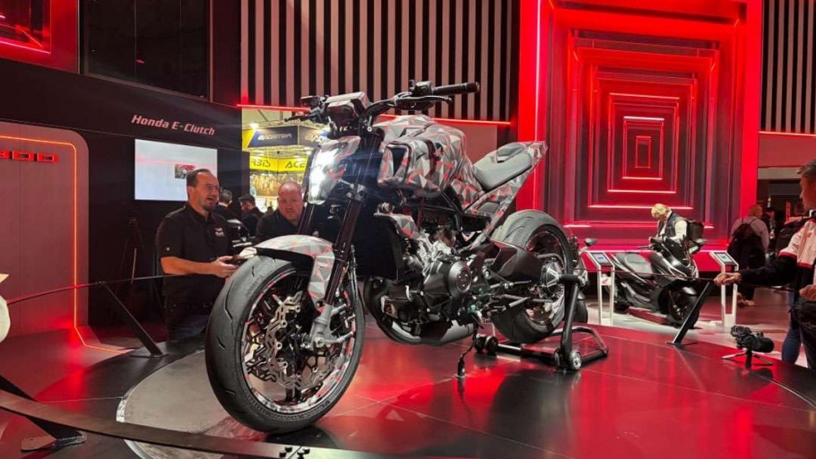 Honda unjuk kekuatan penuh di EICMA 2025