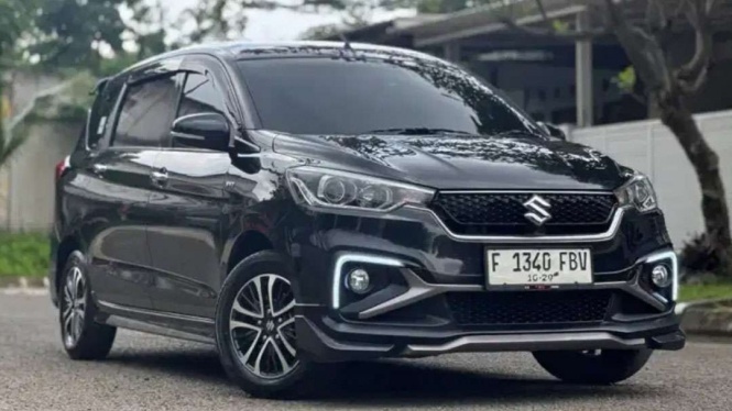 Suzuki Ertiga Hybrid bekas